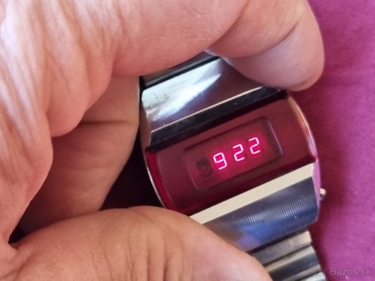 Zberatelské hodinky,elektronika. - 2