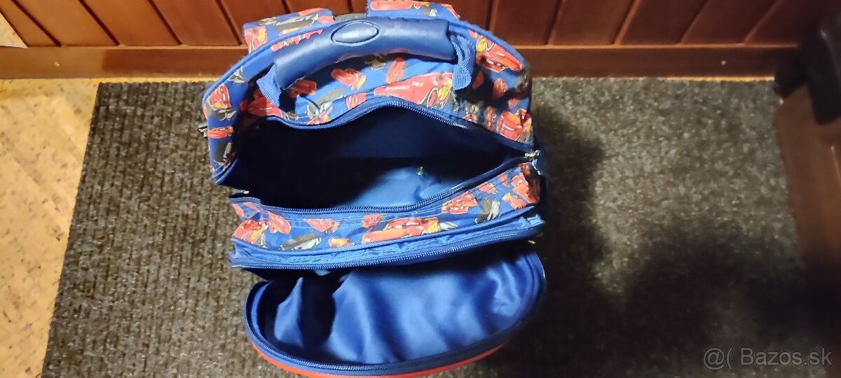 Detsky skolsky - cestovny batoh s kolieskami - 2