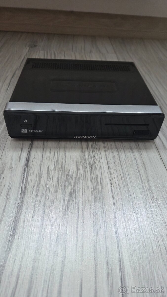 Satelitný prijímač Thomson THS 813 - 2
