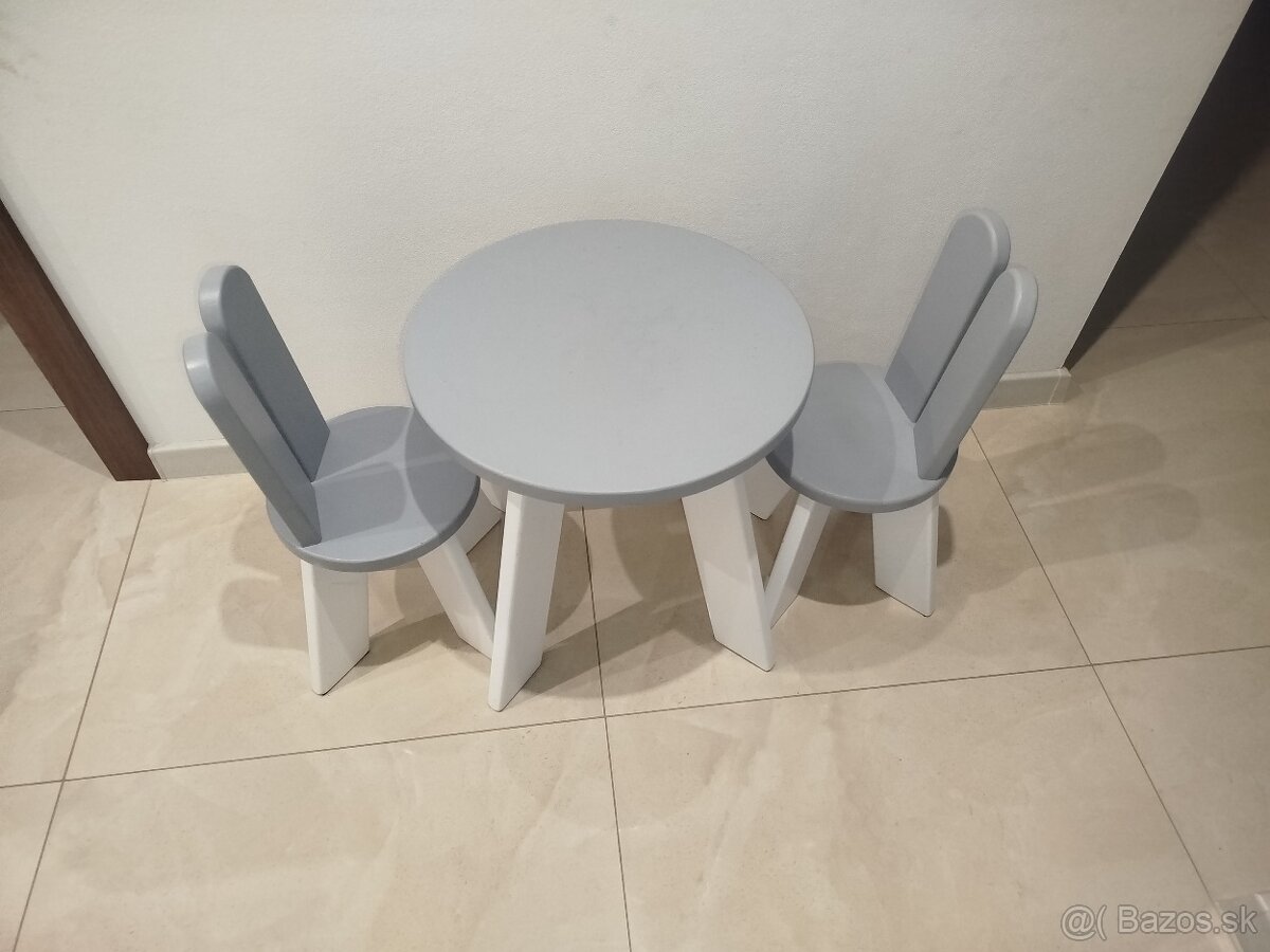 Detský stôl a stoličky zajko - 2