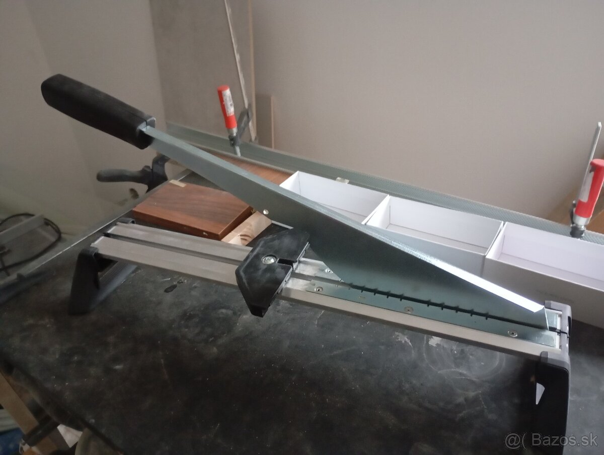 Rezacka na laminat, vinil - 2