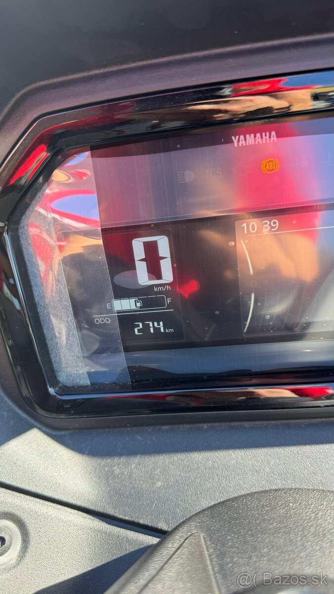 Yamaha X-MAX 125 Tech Max + - 2