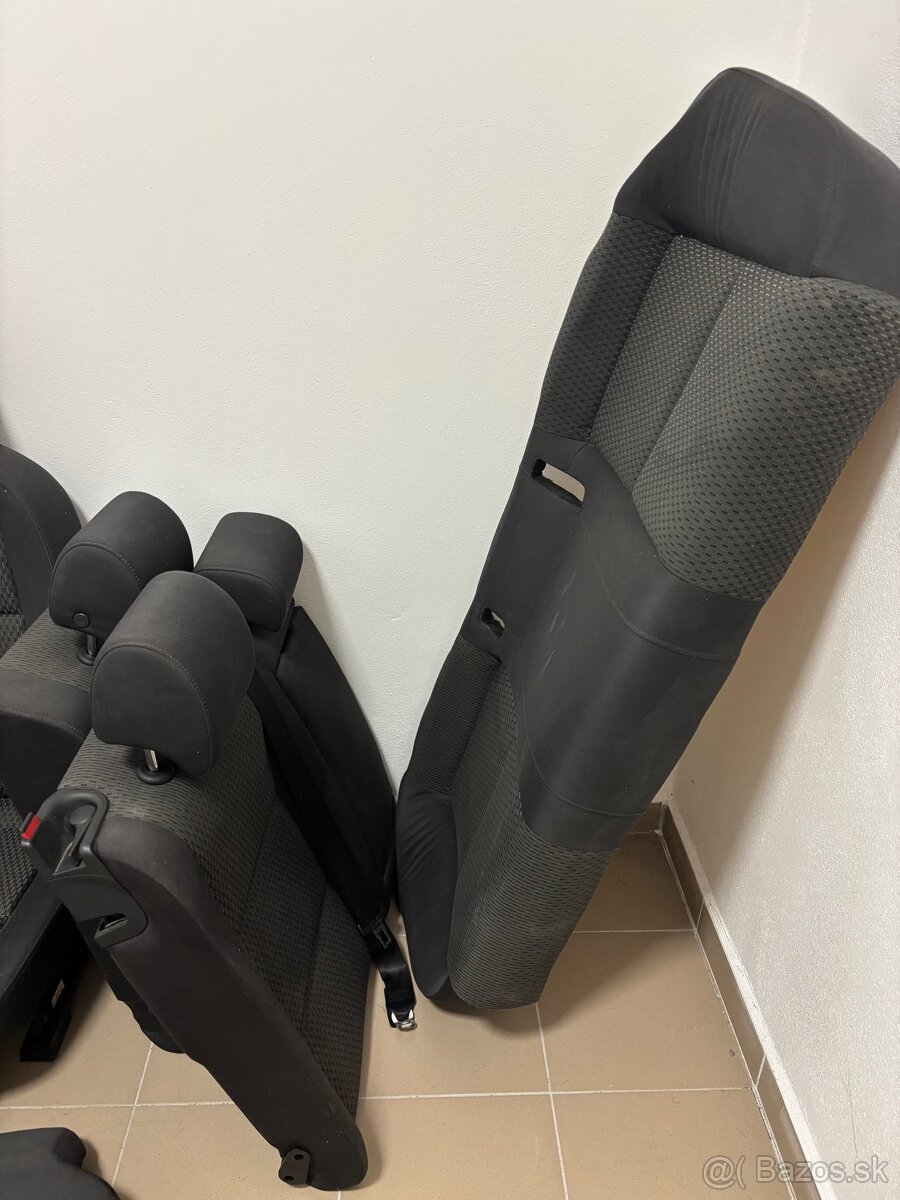 Sedačky Audi A6 C6 - 2