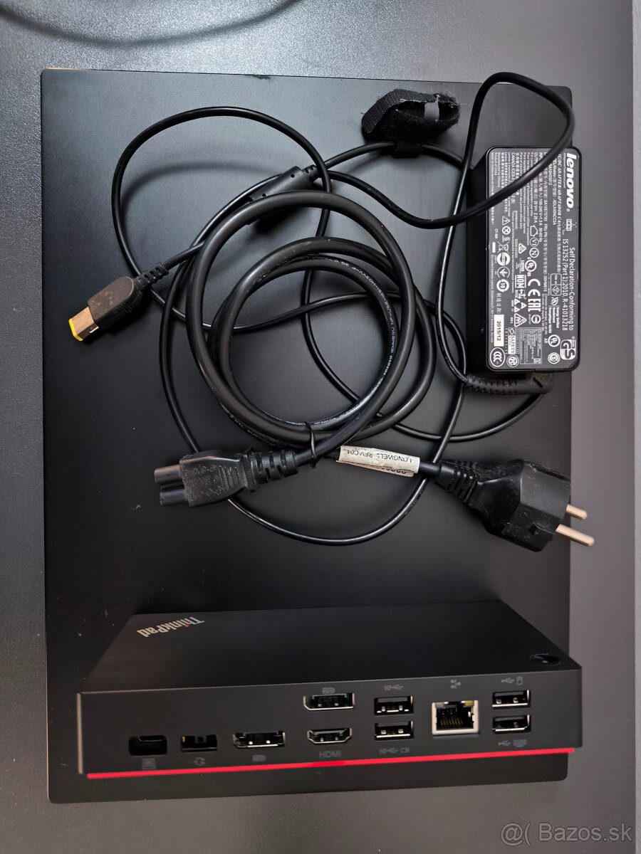 Predám 14" notebook s SSD + USB-C dokovacia stanica - 2