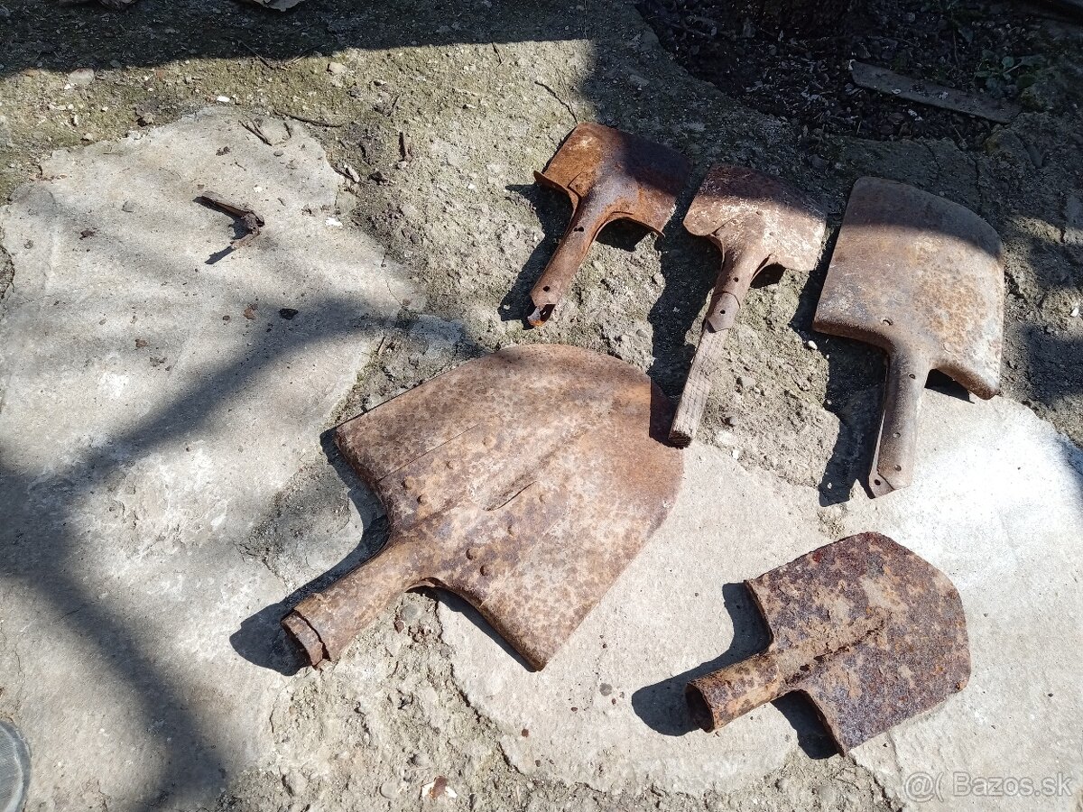 Vojenské historické lopatky - 2