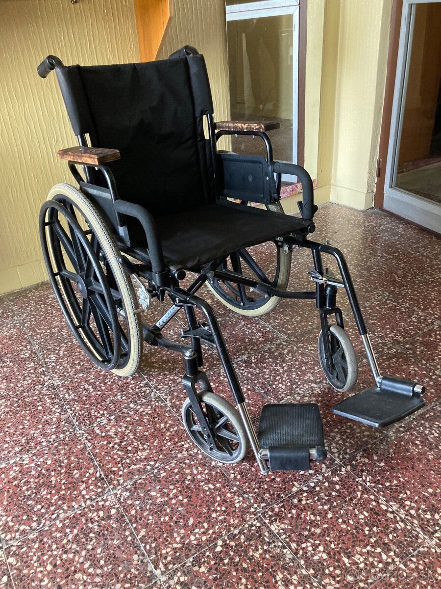 Invalidný vozík - 2