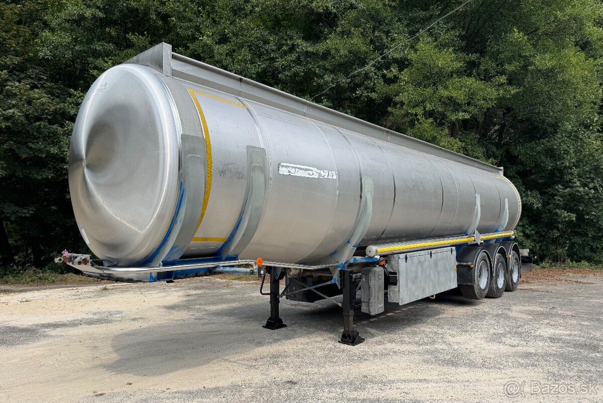 Palivová cisterna BSLT 6 komor 39500 l - 2