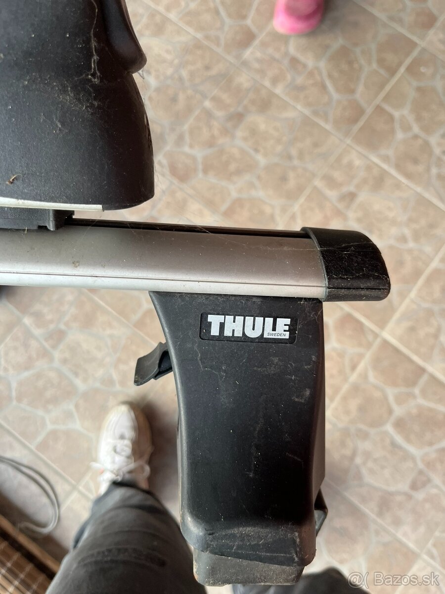 Strešný nosič lyží THULE - 2