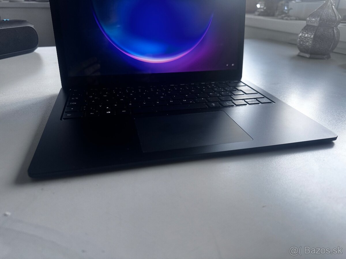 Microsoft Surface Laptop 4 (13.5”, i5, 16GB RAM, 512GB SSD) - 2