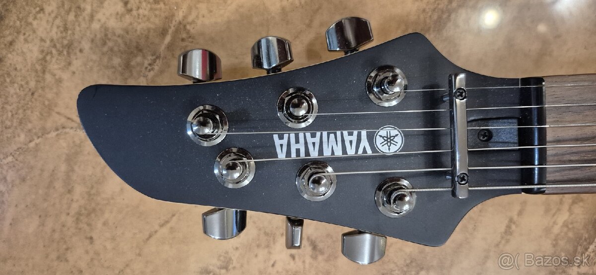 Yamaha rgx 121z. - 2