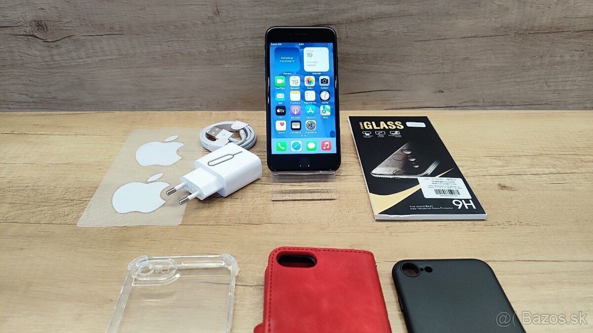 Apple iPhone SE 2020 - super stav + DARČEK - 2