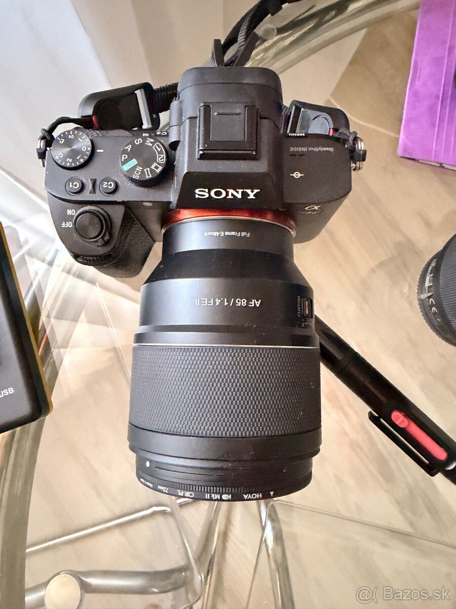Sony Aii + Prislušenstvo - 2