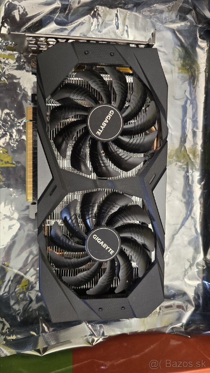 GIGABYTE GeForce GTX 1660 SUPER OC 6G - 2