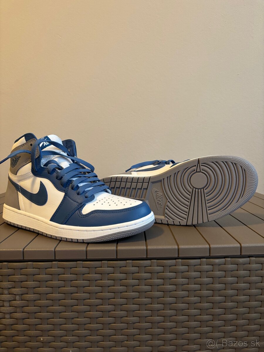 Air Jordan 1 Retro High OG - 2