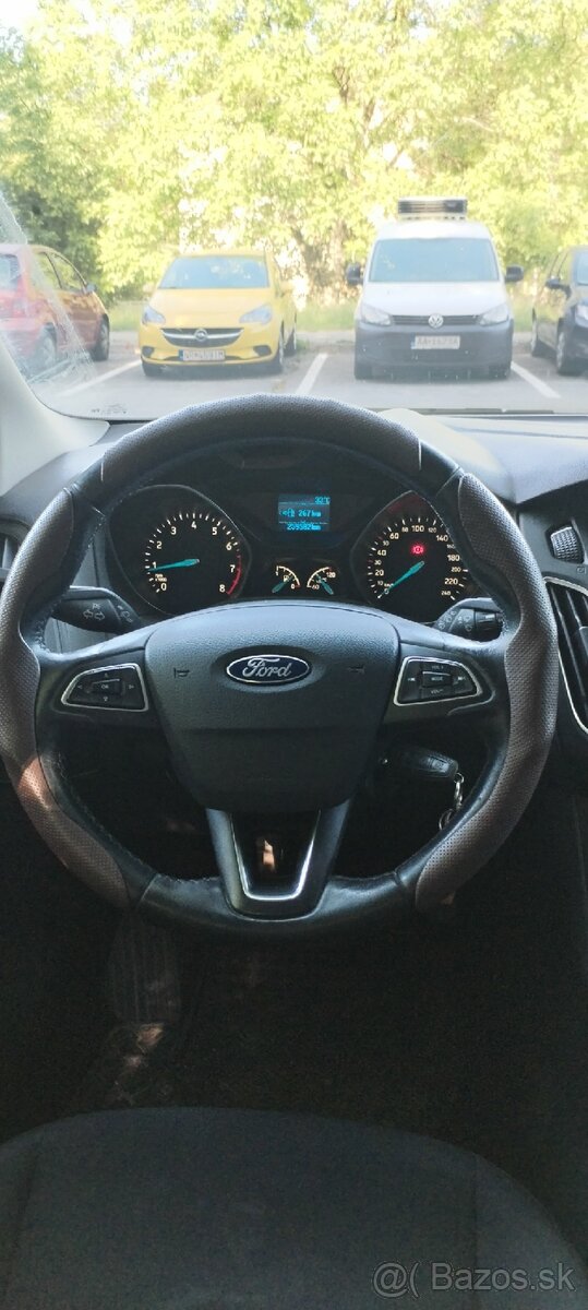 Ford Focus Kombi - 2