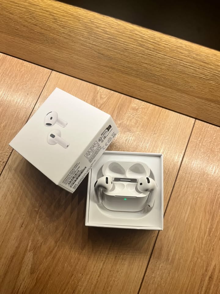 🎧 Apple AirPods 4 s ANC - 2