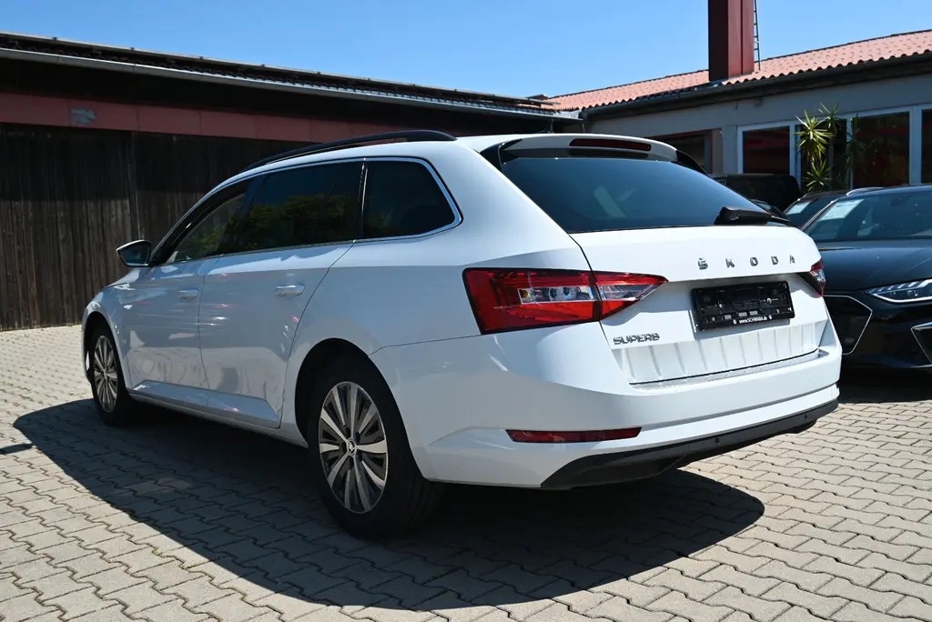 Skoda superb combi - 2