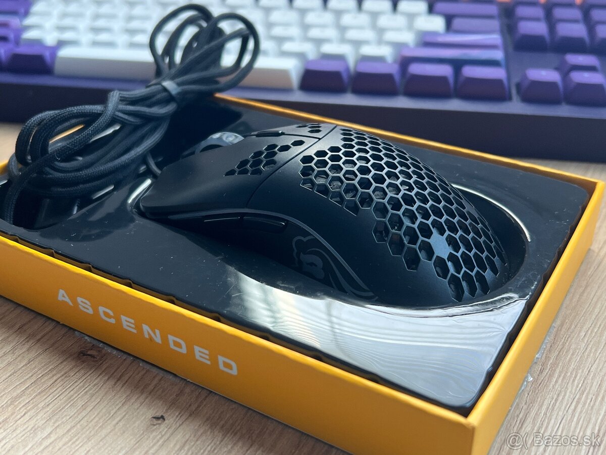 Glorious model o- - 2