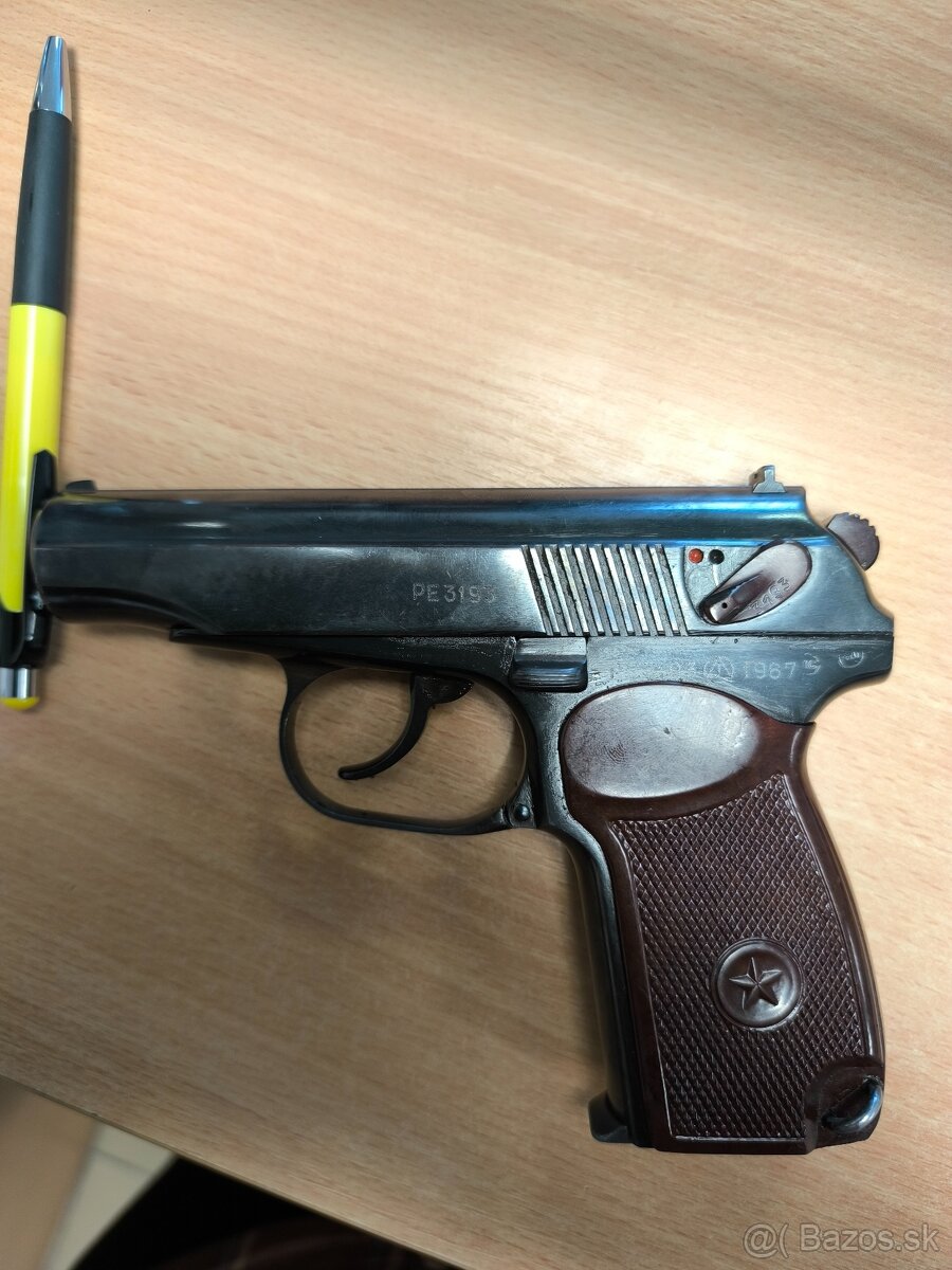 Predám originál pištoľ Makarov PM 9x18mm. - 2