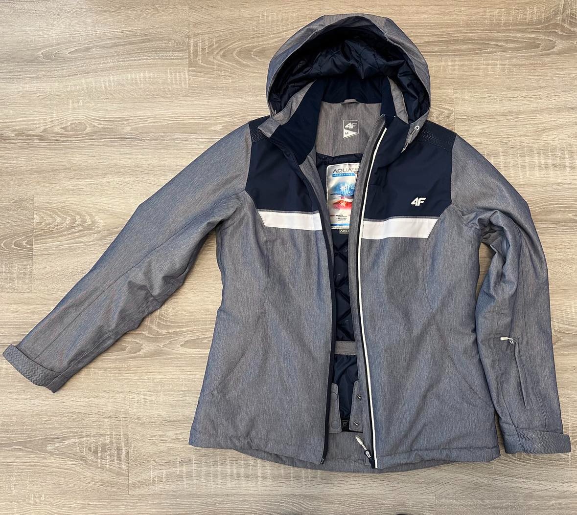 Dámska lyžiarska bunda 4F s membránou 5000, veľkosť M - 2