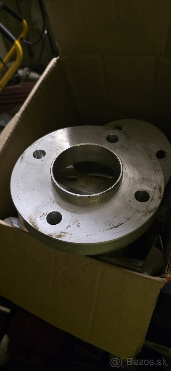 Rozširovacie podložky 4x130 - 2