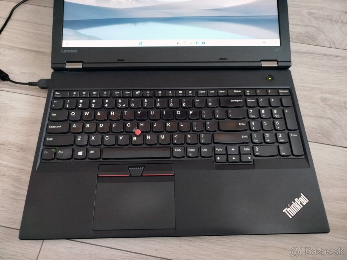 notebook Lenovo L570 - 15.6" Core i5-7200u, 8GB, 240GB, W11 - 2