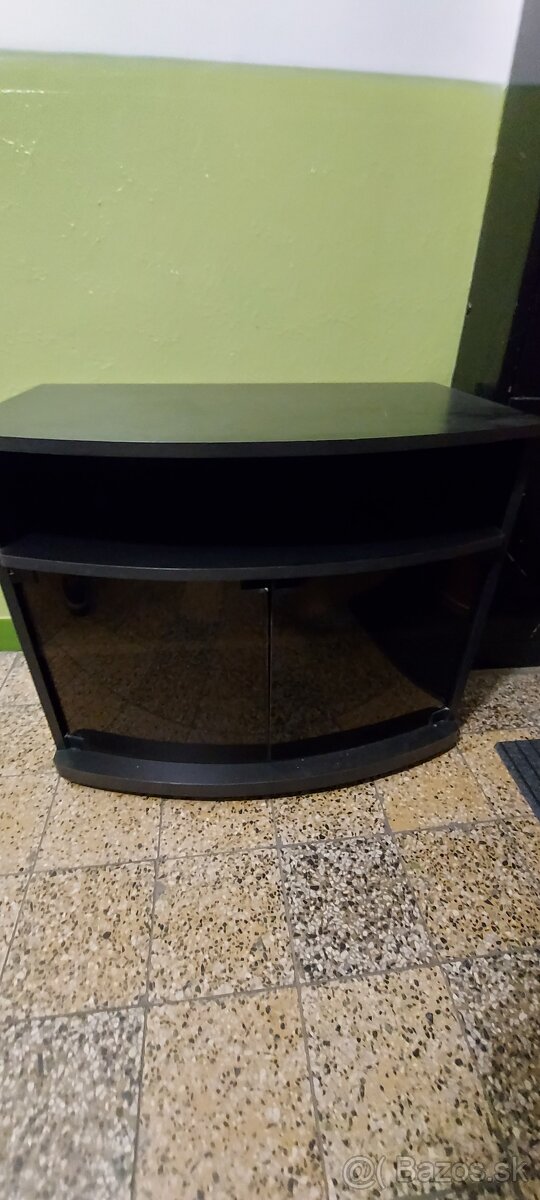 Predam TV stolik (skrinku) - 2