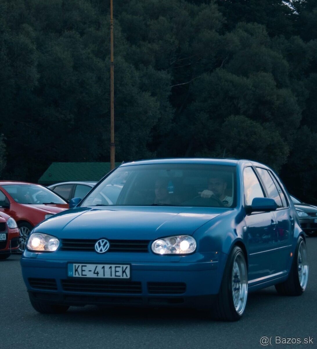 Volkswagen Golf 4 2.3 V5/vr5 - 2