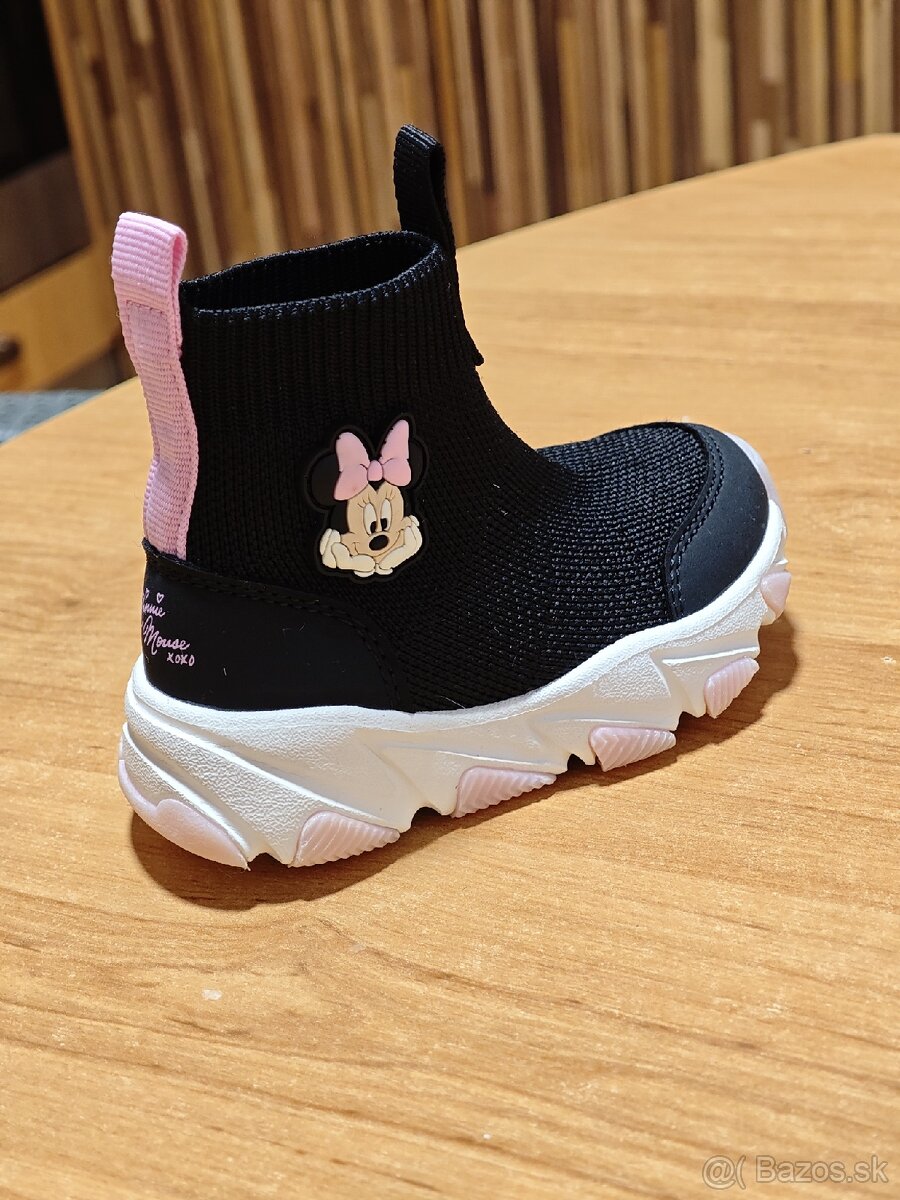 Minnie Mouse č.22 - 2