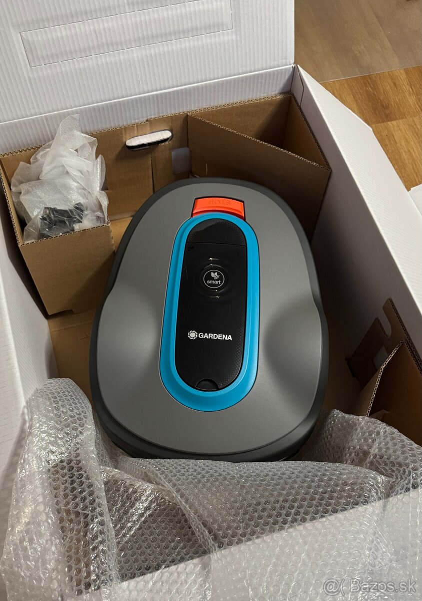 Robotická kosačka Gardena smart SILENO life 1.500 m² - 2