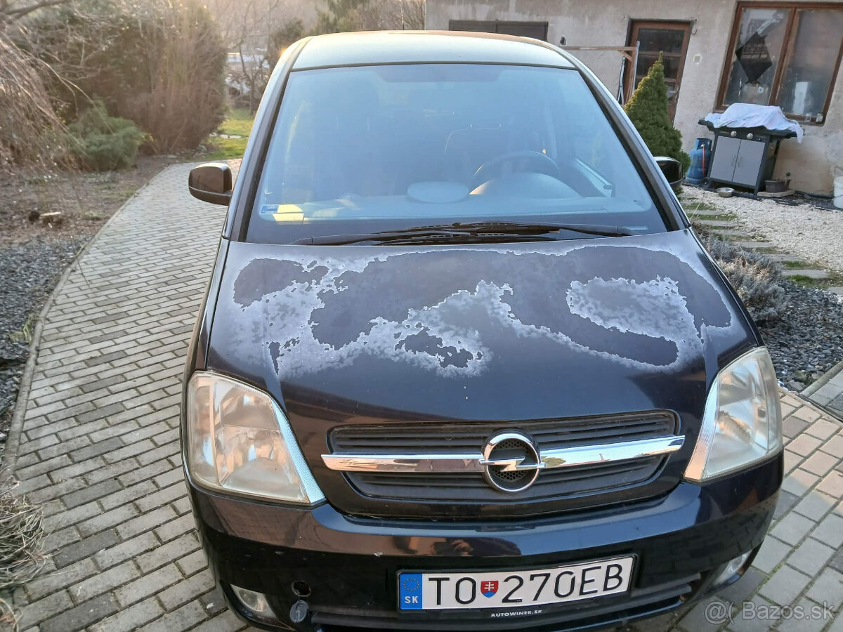 Opel Meriva 1,6i 16v benzín - 2