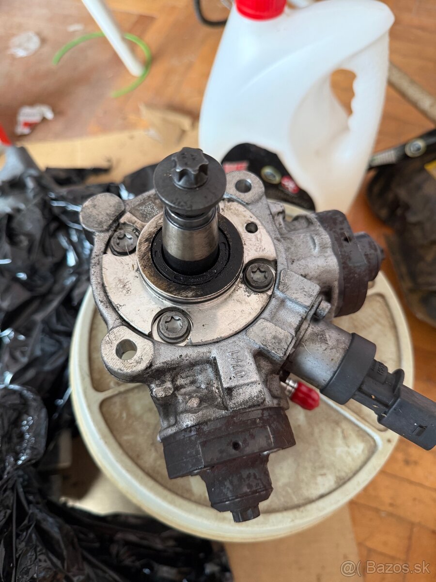 Vysokotlakové čerpadlo BOSCH 330d N57 e90 - 2