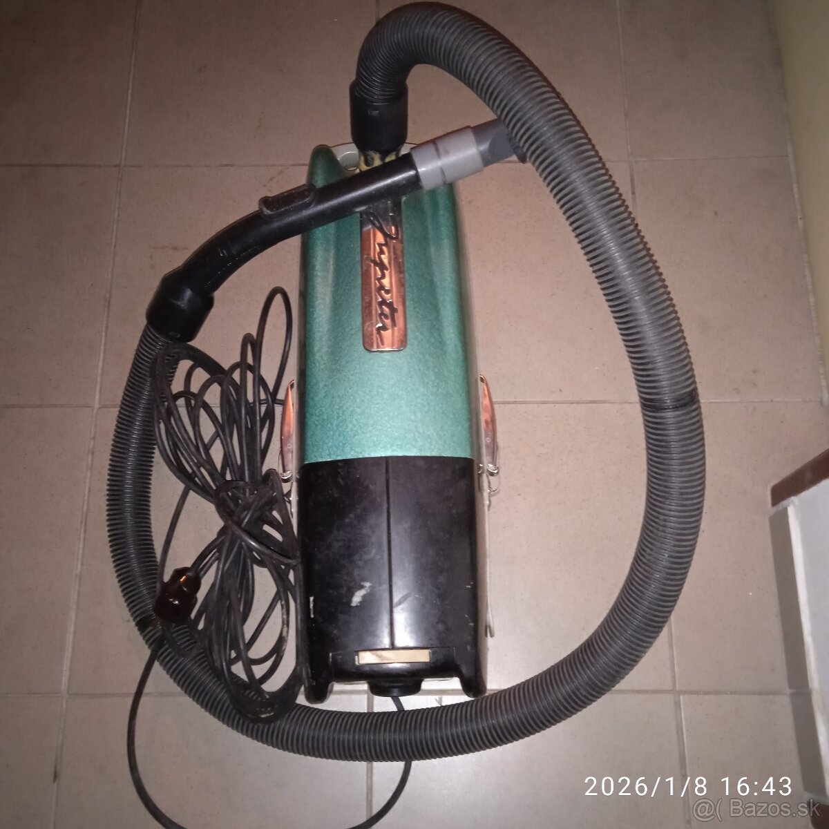 Predám vysávač - 2