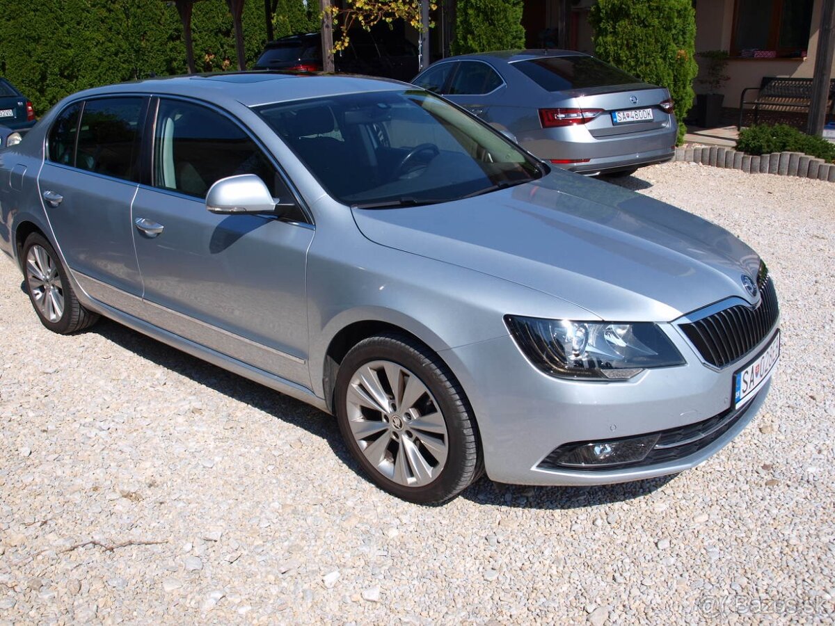 Škoda Superb 1.8 TSI Elegance DSG - 2