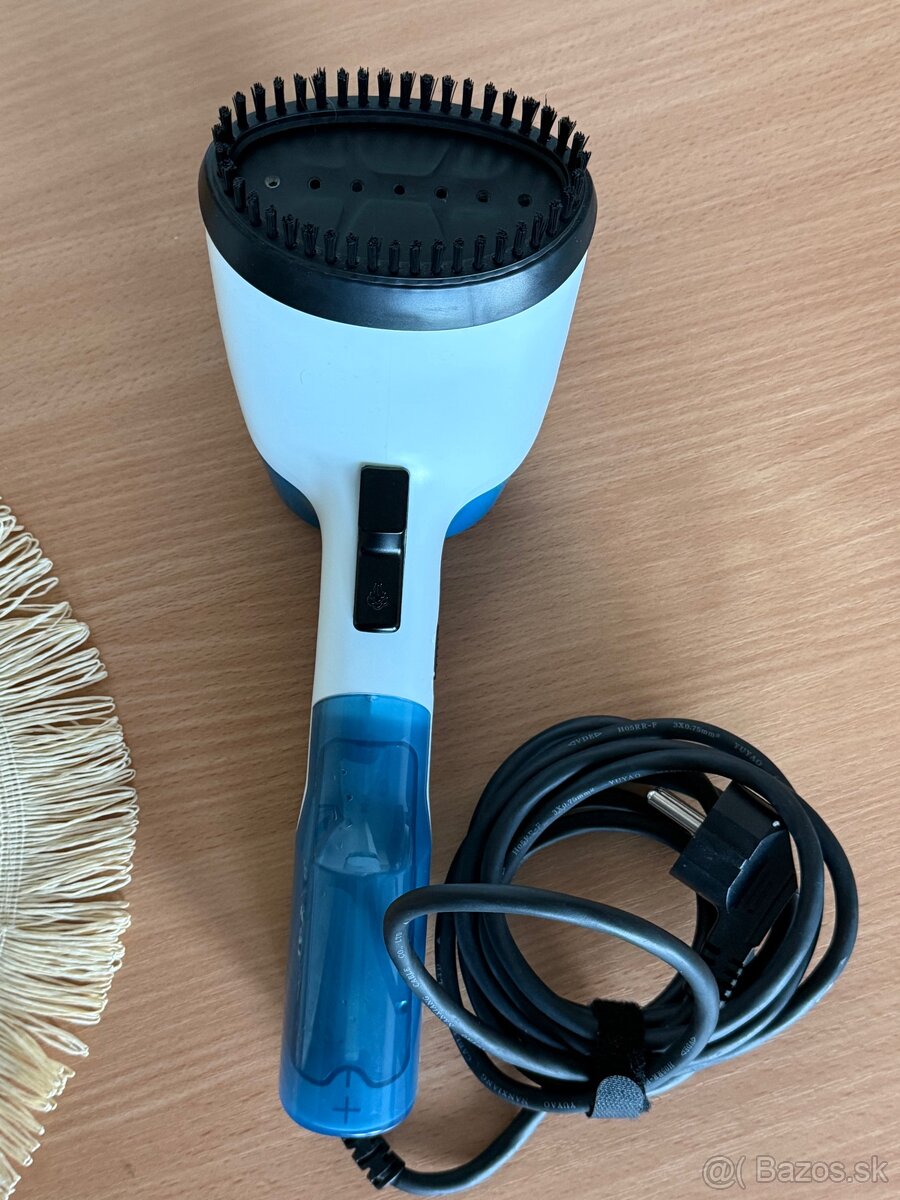 Ručný naparovač odevov Tefal Access Steam First - 2