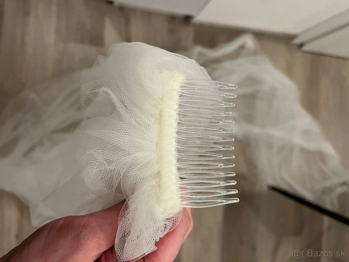 Hladký svadobný závoj Poirier - 2