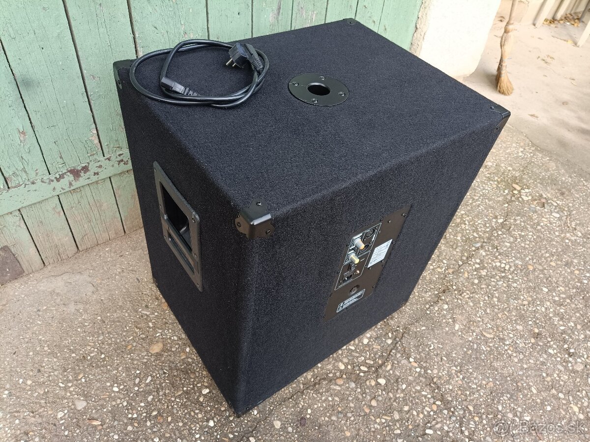 Aktívny 18" Subwoofer QTX - 2