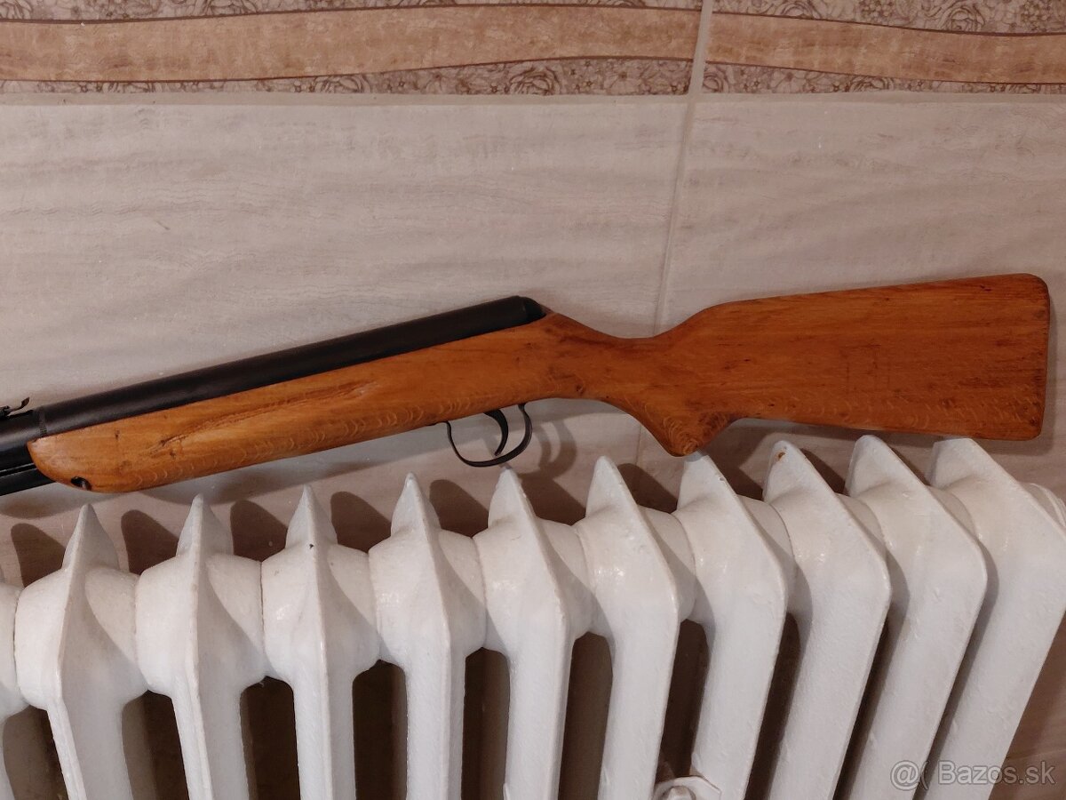 VZDUCHOVKA. SLAVIA 620 - 2