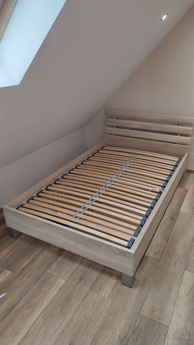 Posteľ 120x200 s matracom - 2