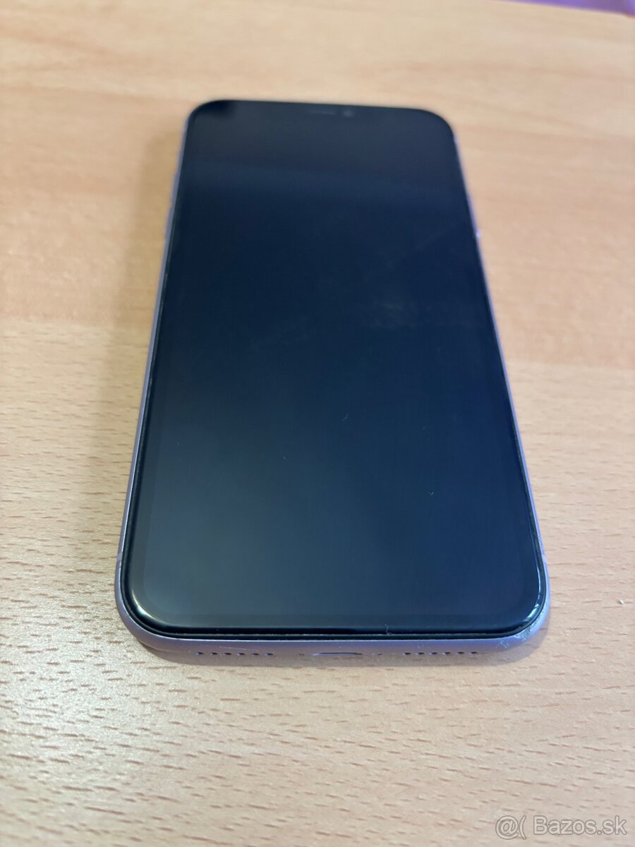 Predám Apple IPhone 11 128gb - 2