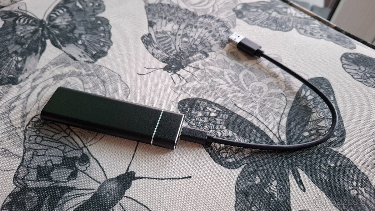 Externy disk 250GB, m.2, USB 3.1 - 2