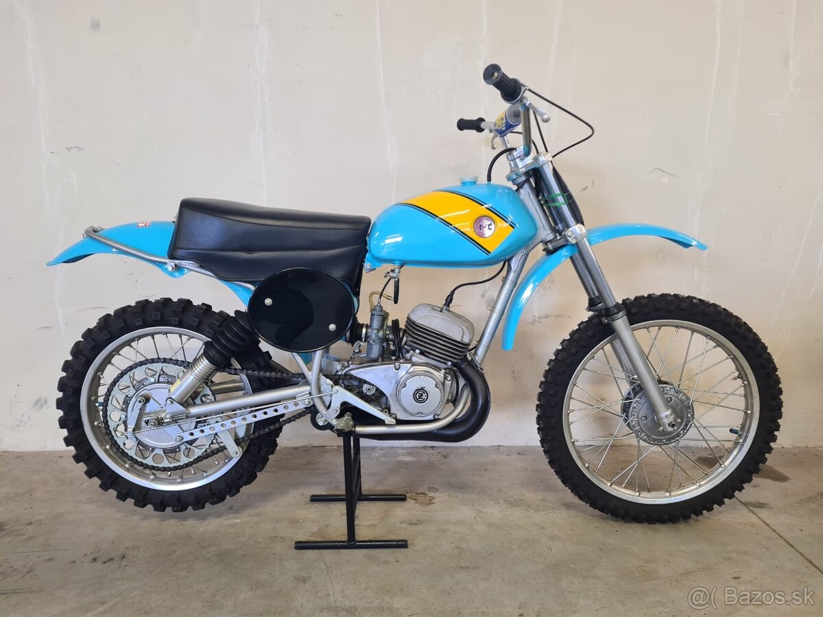 ČZ 125 typ 996.0 - 2