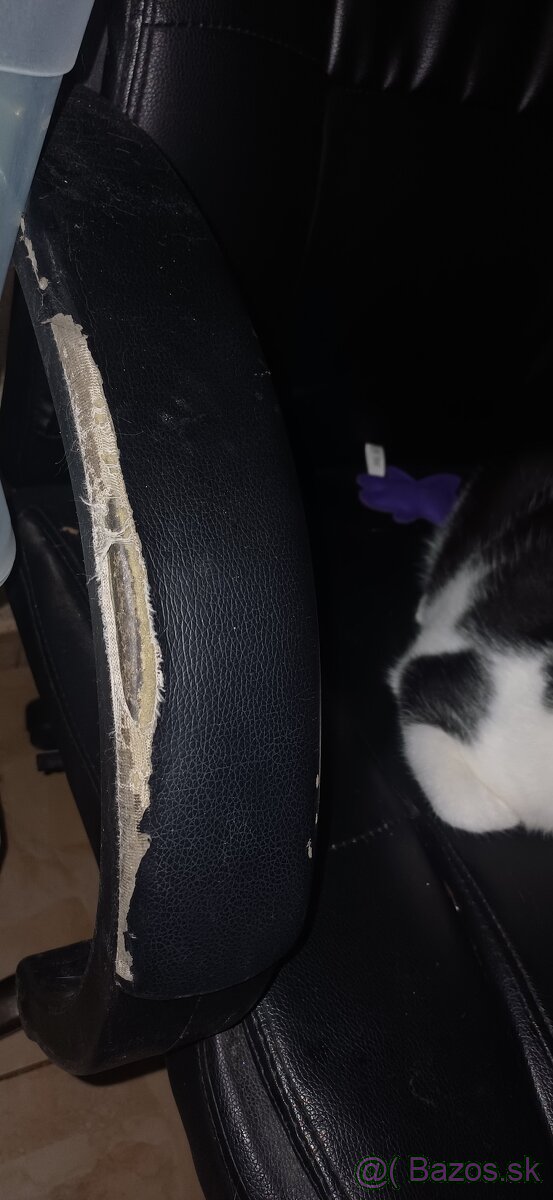 Kancelárska stolička - 2