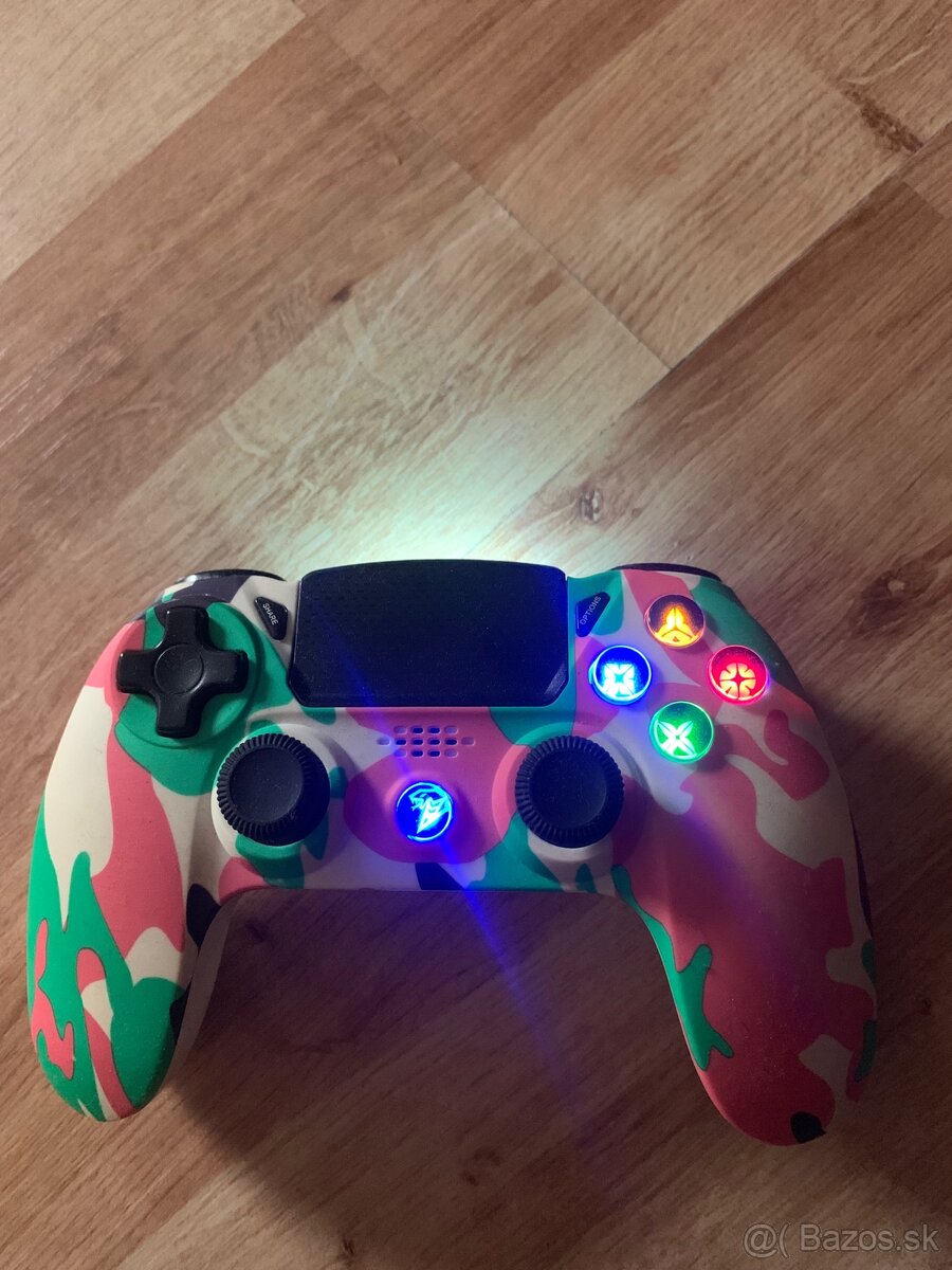 Ovládač ps4 - 2