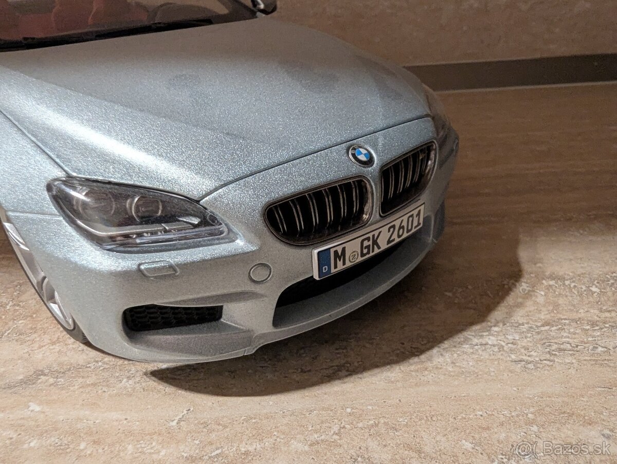 BMW M6 paragon 1:18 - 2