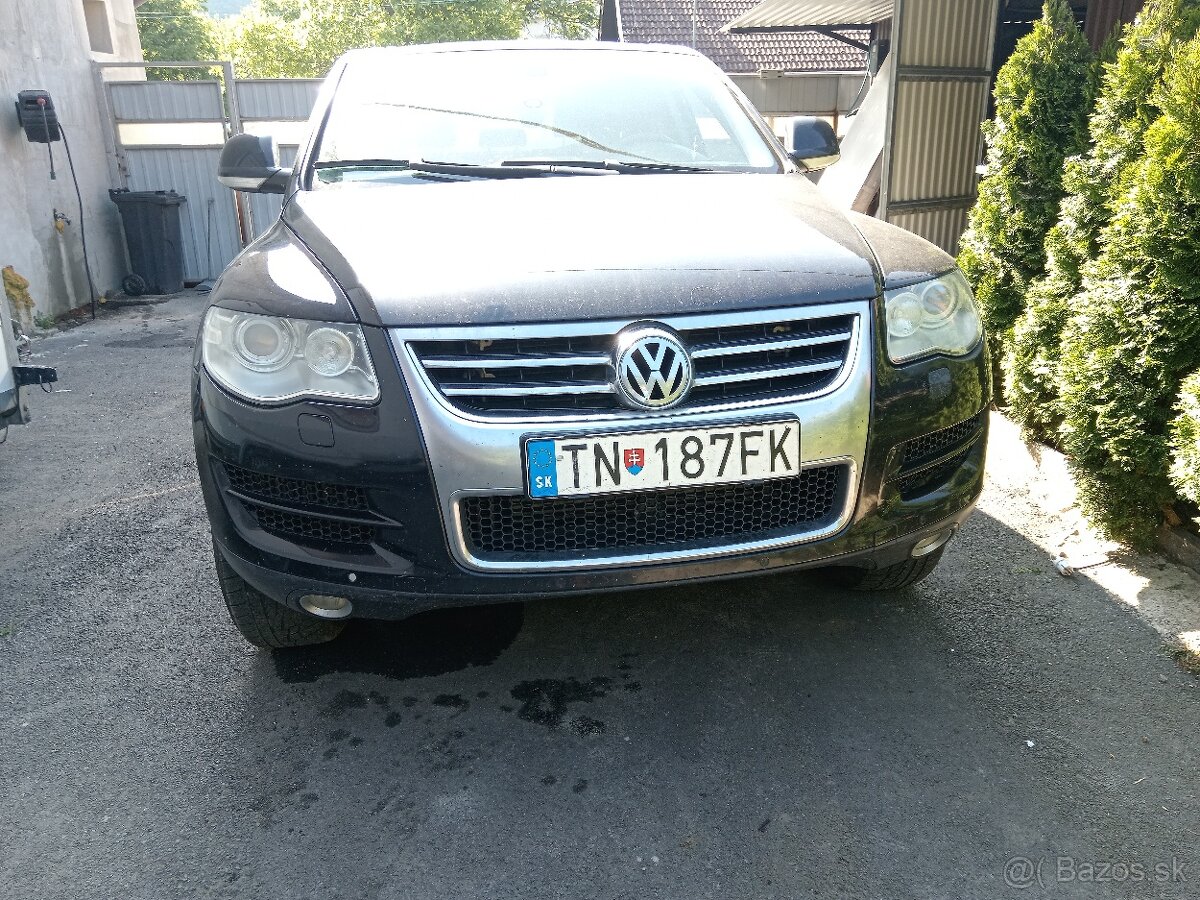 Volkswagen Touareg - 2