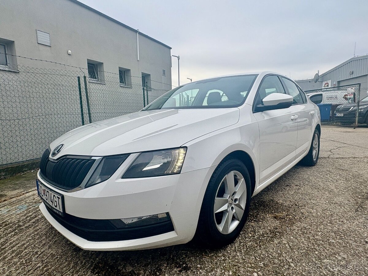 Škoda Octavia 1.6 TDI Ambient plus - 2
