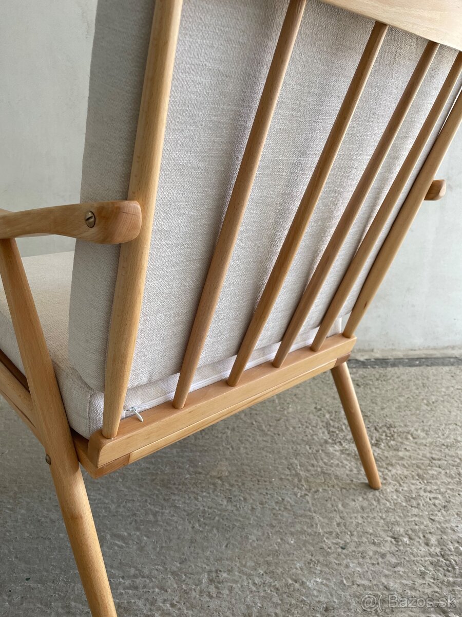 Retro kreslo TON Brusel - 2