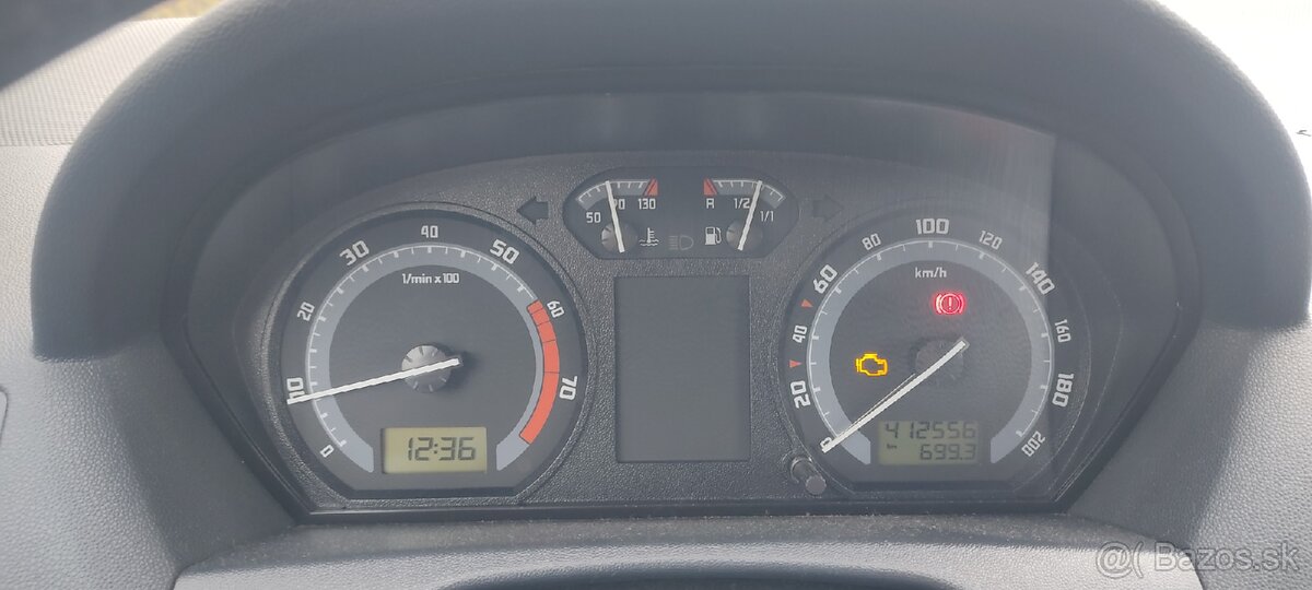 Škoda Fabia 1.2 HTP 2006 motor ide na 2 valcoh - 2