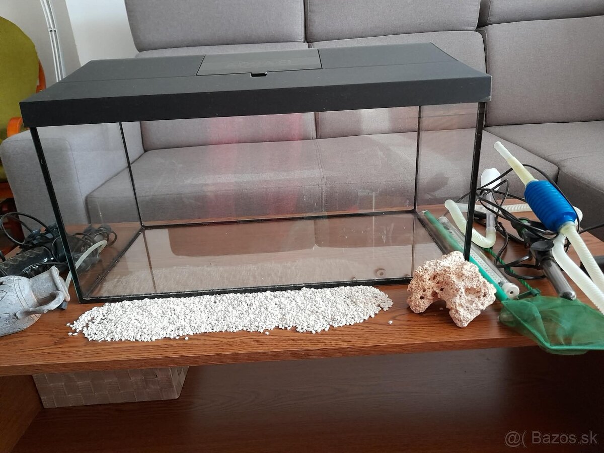 Predám akvárium - 2